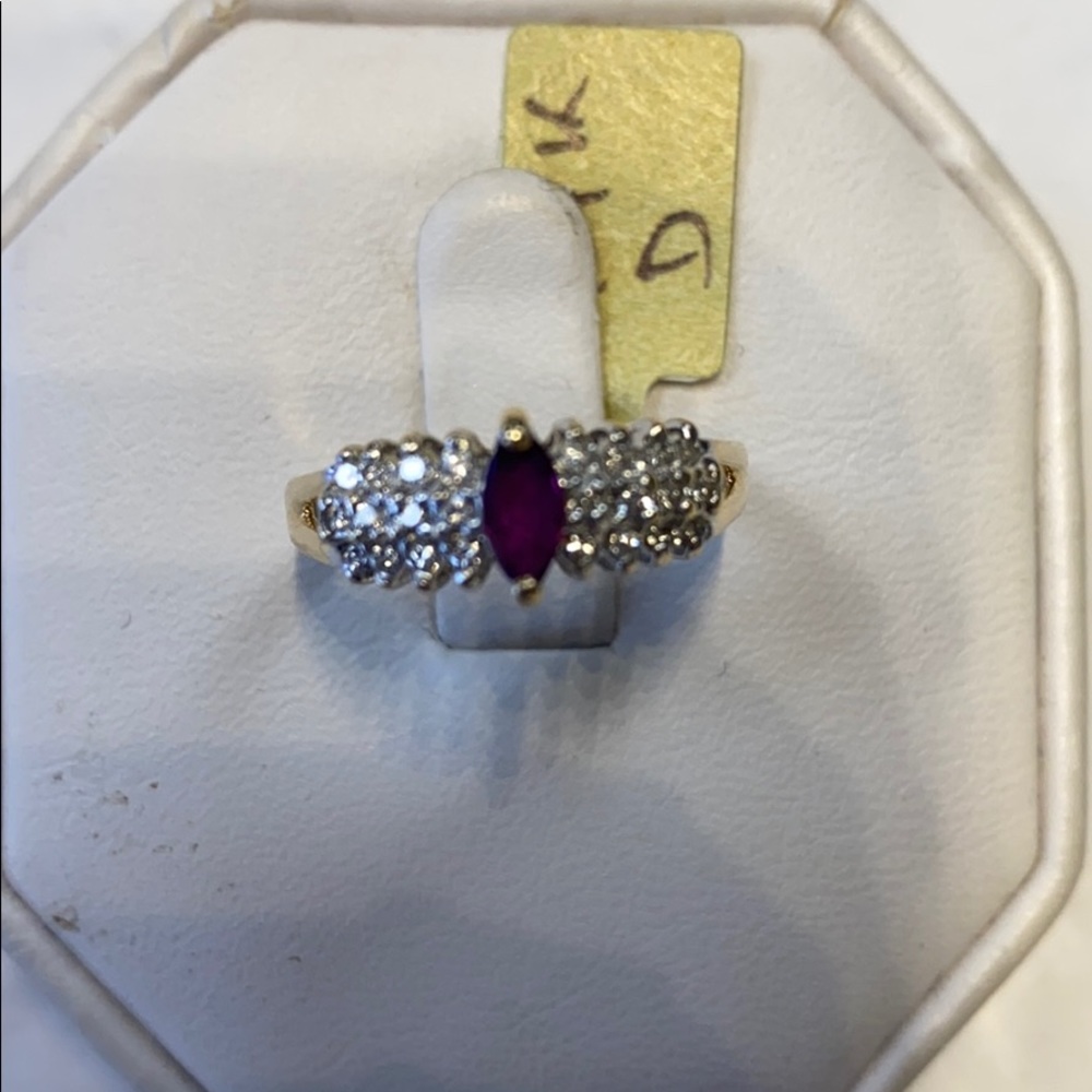 14K yellow gold diamonds ruby ring - Picture 8 of 8
